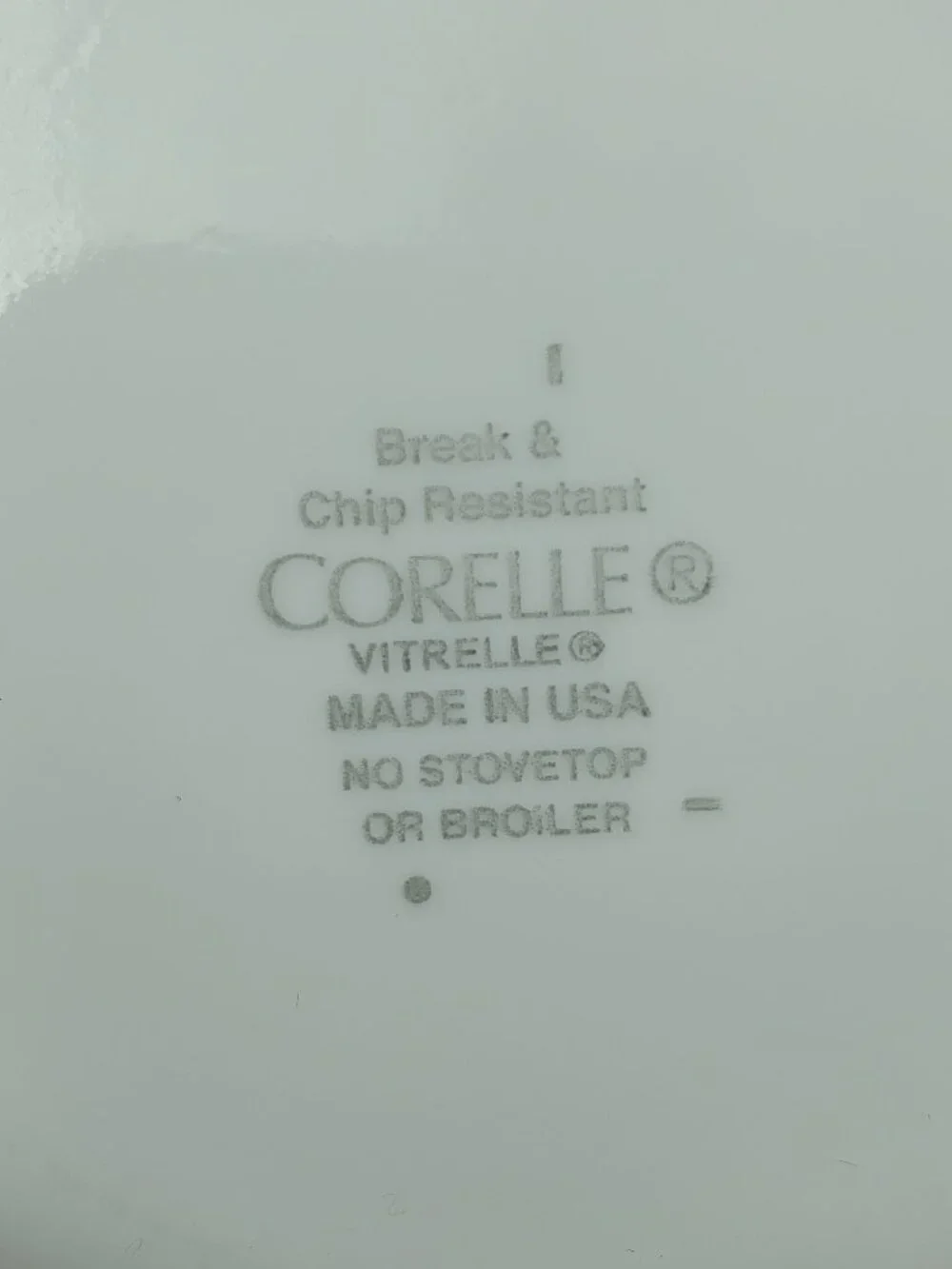 Corelle Royal Lines Soup Cereal Bowls Square White Bowls with Red Rims